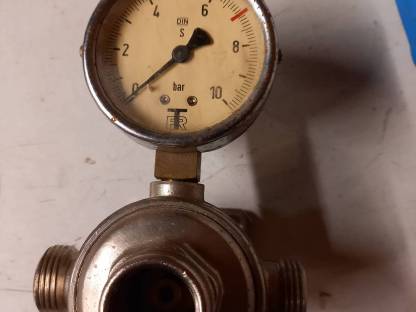 Bild 3:Anschluss Teile Zapf Anlage