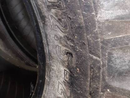 Bild 2:Traktorreifen