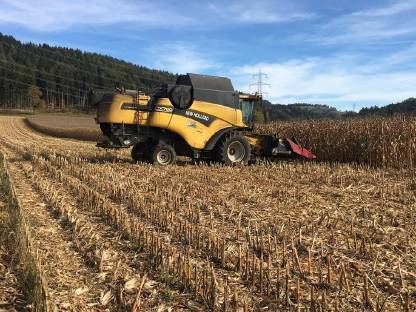 Bild 4:Mähdrescher New Holland CX760