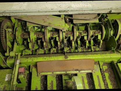 Bild 4:Claas Quadrant 1200 RC