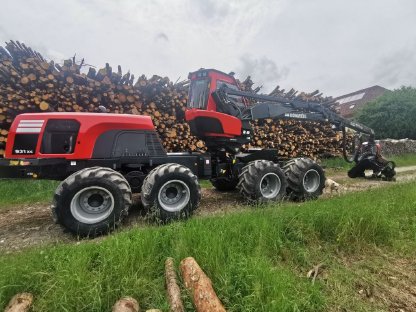 Komatsu 931XC
