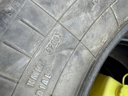 Bild 4:Semperit 295/80R22.5