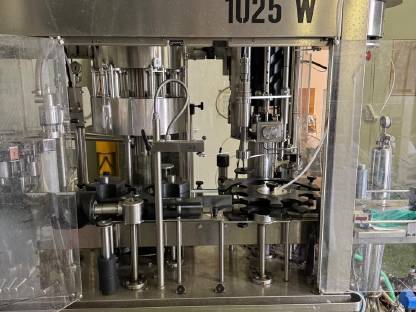 Bild 2:Abfüllanlage GAI 1025 W