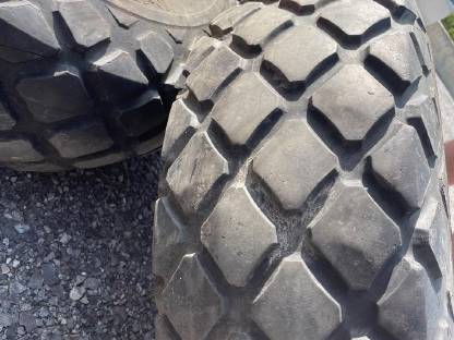 Bild 3:Anhängerreifen