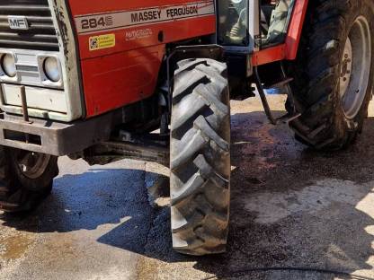 Massey Ferguson 284S