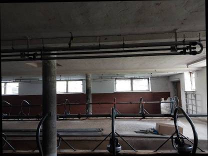 Bild 3:Melkmaschine, Rohrmelkanlage