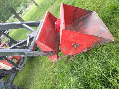 Bild 7:Lindner 1500 mit Frontlader