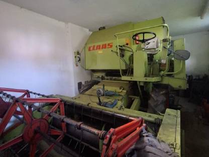 Mähdrescher Claas Compact 30