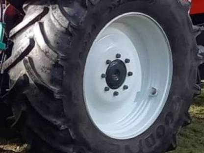 2 Stk. Good Year 520/70R34