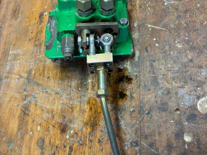 Bild 3:Hydraulischer Steuerblock