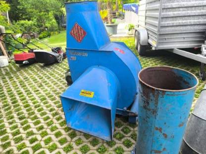 Bild 2:Heugebläse Schwerdtel 200