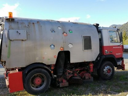 Bild 4:Steyr Kehrmaschine Steyr 14s14 4X2 RL 4x2