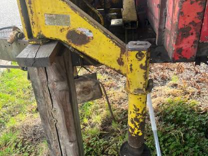 Bild 6:Kranwagen mit Berger Kran