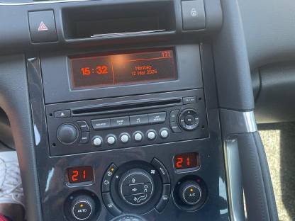 Bild 7:Peugeot 3008 ACT 1.6 HDI 110 Kombi/Family Van