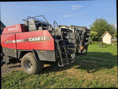 Case Quaderballenpresse
