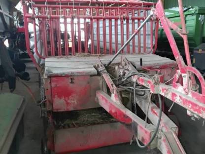 Bild 5:Pöttinger Ladewagen Trend 2