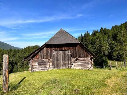 Bild 2:Hütte, Haus, Stall