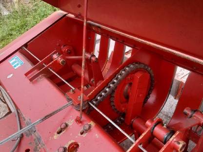 Bild 6:Ladewagen Pöttinger HIT 1