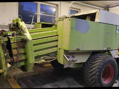 Bild 5:Claas Quadrant 1200 RC