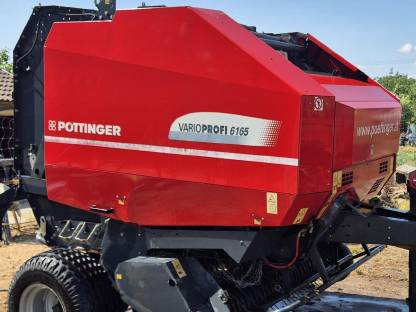 Bild 4:Pöttinger Varioprofi 6165 Rundballenpresse