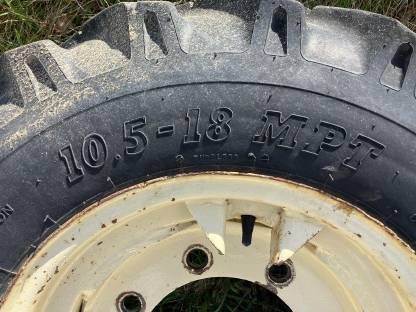 Bild 2:Steyr Kompletträder 10.5-18