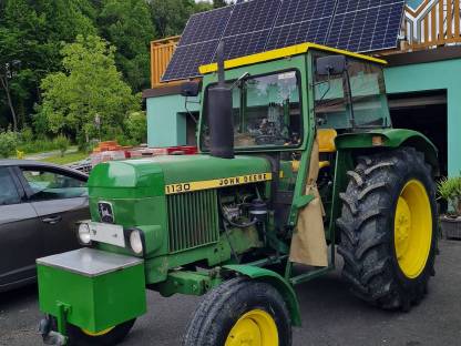 John Deere 1130