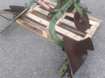 Bild 2:Einscharpflug Regent Jupiter 1 (Winkelpflug)