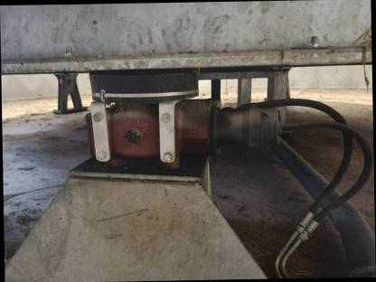 Bild 3:Melkkarussell Schafe Ziegen