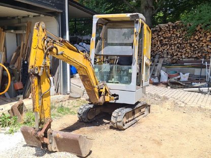 Minibagger Flecki steht zum Verkauf Schäff ZRH 12