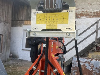 Bild 3:Rückekran Auer