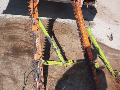 Bild 4:Messerantrieb und Rapstrenner für CLAAS Mähdrescher