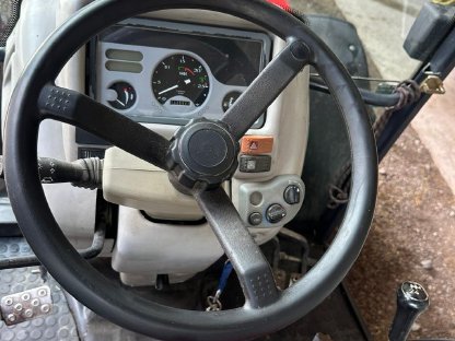 Bild 3:Massey Ferguson 2210