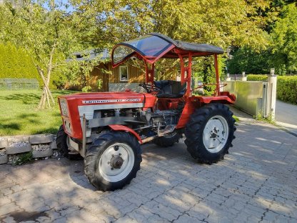 Lindner 350 SA Traktor