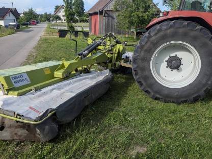 Bild 3:Claas Disco 8550 C Mähwerk Schmetterlingsmähwerk Aufbereiter