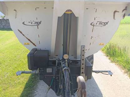 Bild 3:Fliegl Stonemaster 252, Erdmulde, Kieskipper, Muldenkipper