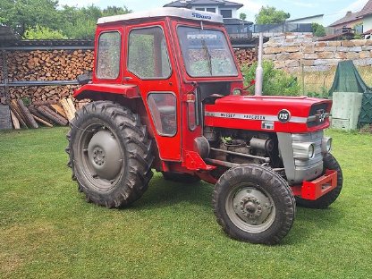 Verkauf eines Traktors Massey Ferguson 135
