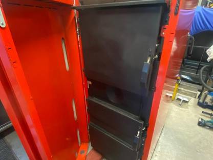 Bild 6:Holzvergaser Windhager Logwin 180