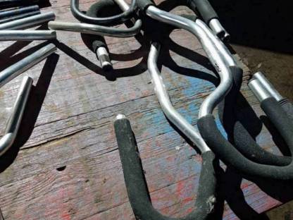 Bild 5:Sammlung verschiedener Fahrradlenker