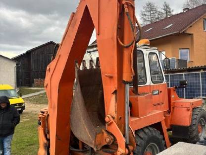 Bild 2:Schaeff SKB 800