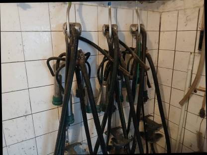Bild 5:Rohrmelkanlage