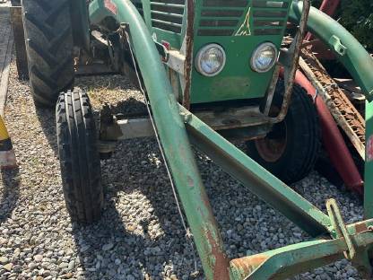Deutz Fahr 6006 mit Frontlader und Lenkhilfe