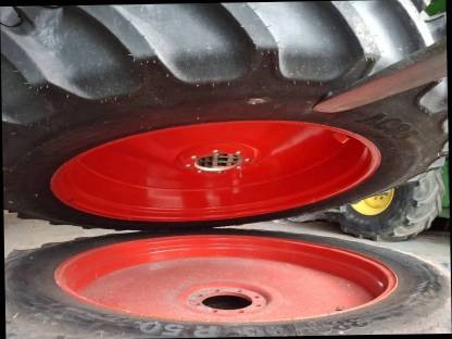 Bild 4:380/90R50 und 380/85R34 neuwertig Mitas AC 85 Pflegeräder