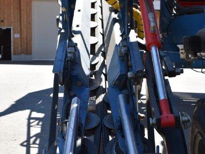 Bild 3:Knoblauch-Klemmbandroder ASA-Lift T-1300 B