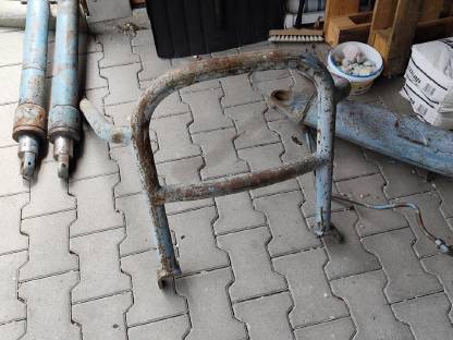 Bild 2:Eicher Frontlader