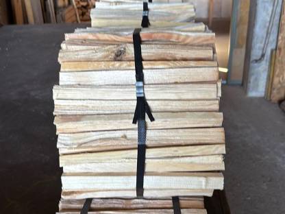 Bild 2:Anzündholz, Spreißel für Kamin, Ofen