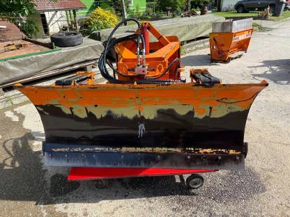 Bild 7:Steyr 8055 A Schmalspur