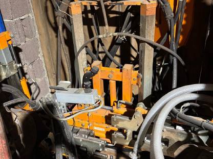 Laubsauger Binger EB490 doppelseitig + Hydraulikaggregat