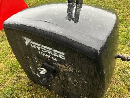 Bild 3:Heck- und Frontgewicht Hydrac 1.000 kg