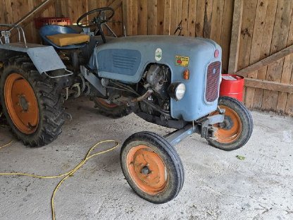 Bild 2:Traktor Warchalowski WT 20