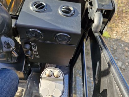 Bild 7:Hoflader JCB 403 Plus mit Kabine